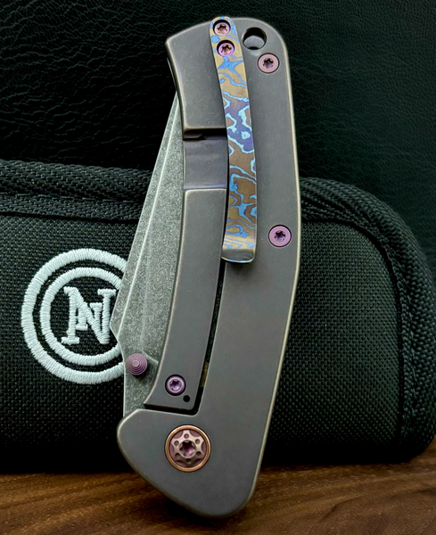 Guppy Folder - Walrus Ivory Inlay